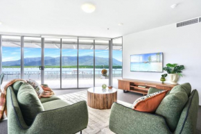 11 Harbour Lights with Ocean Views, Cairns